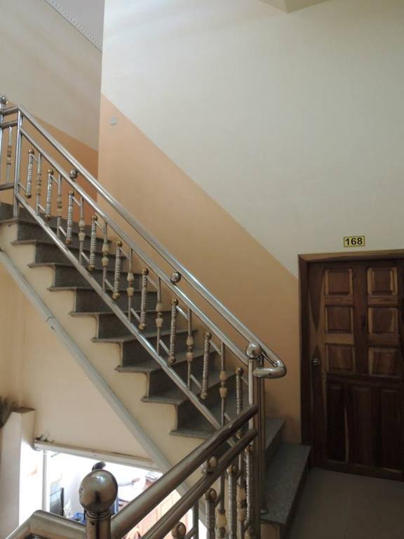 Shang Hai Guesthouse Battambang Exterior foto