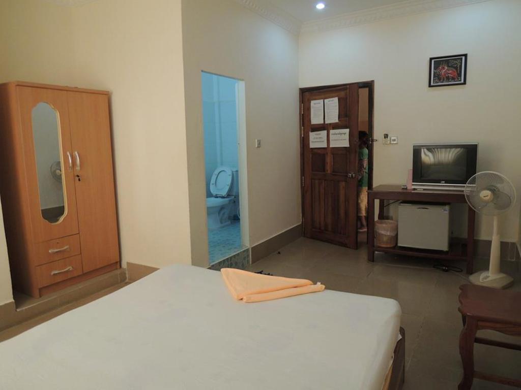 Shang Hai Guesthouse Battambang Zimmer foto
